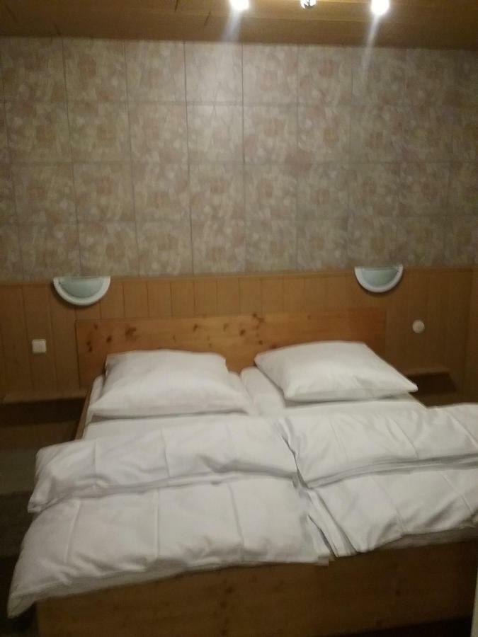 קייזרסלאוטרן See Lord Hotel מראה חיצוני תמונה